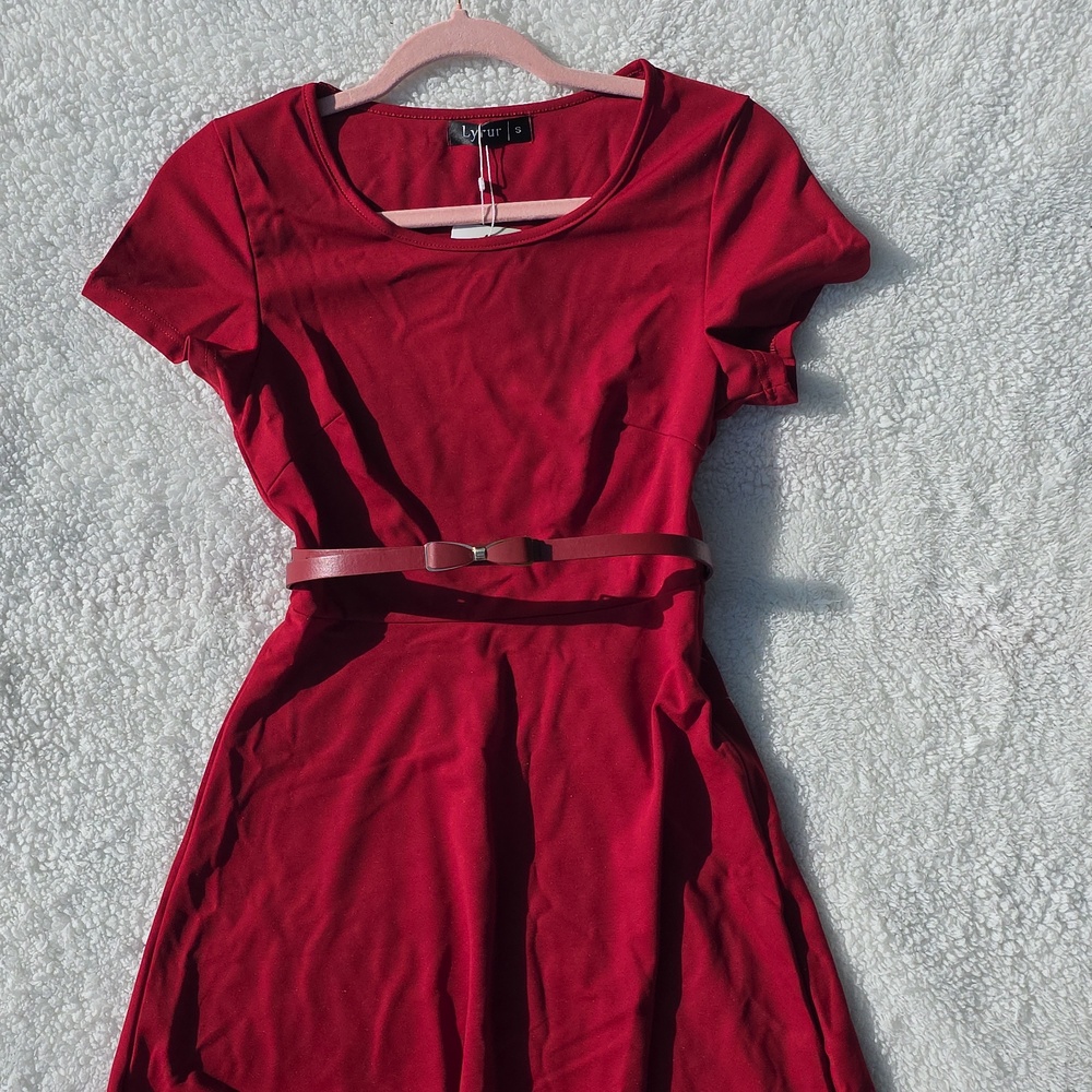 NWT Red Burgundy Fit & Flare Dress Scoop Neck Belted Waist Pinup Retro Sz Small